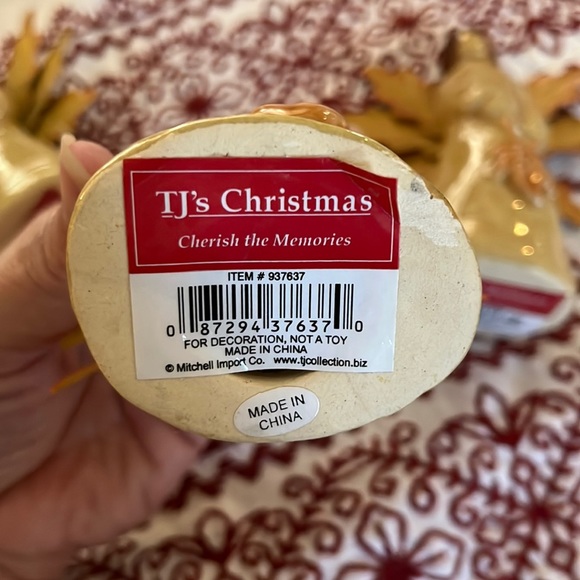 3 Fall Angels - Picture 11 of 14